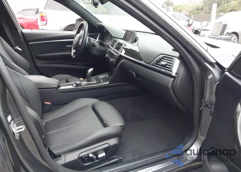 2018 BMW 330I z USA, uszkodzony, nr VIN WBA8B9C5XJEE81727